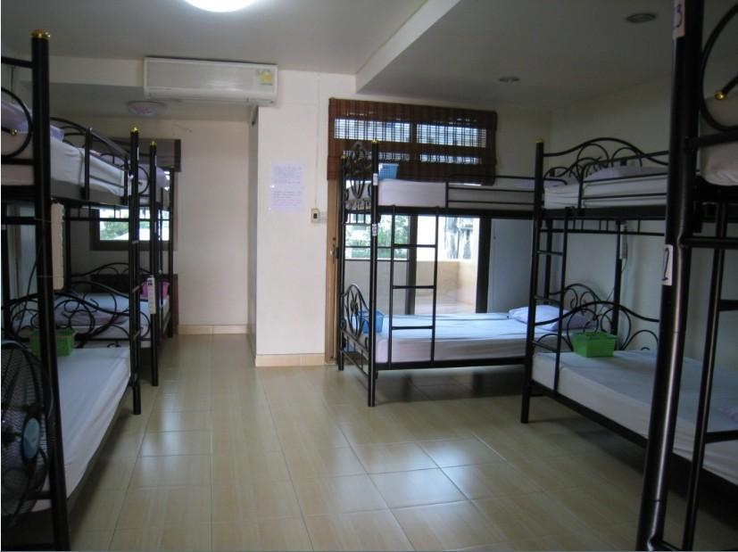 The Twins Hostel Bangkok Exteriör bild