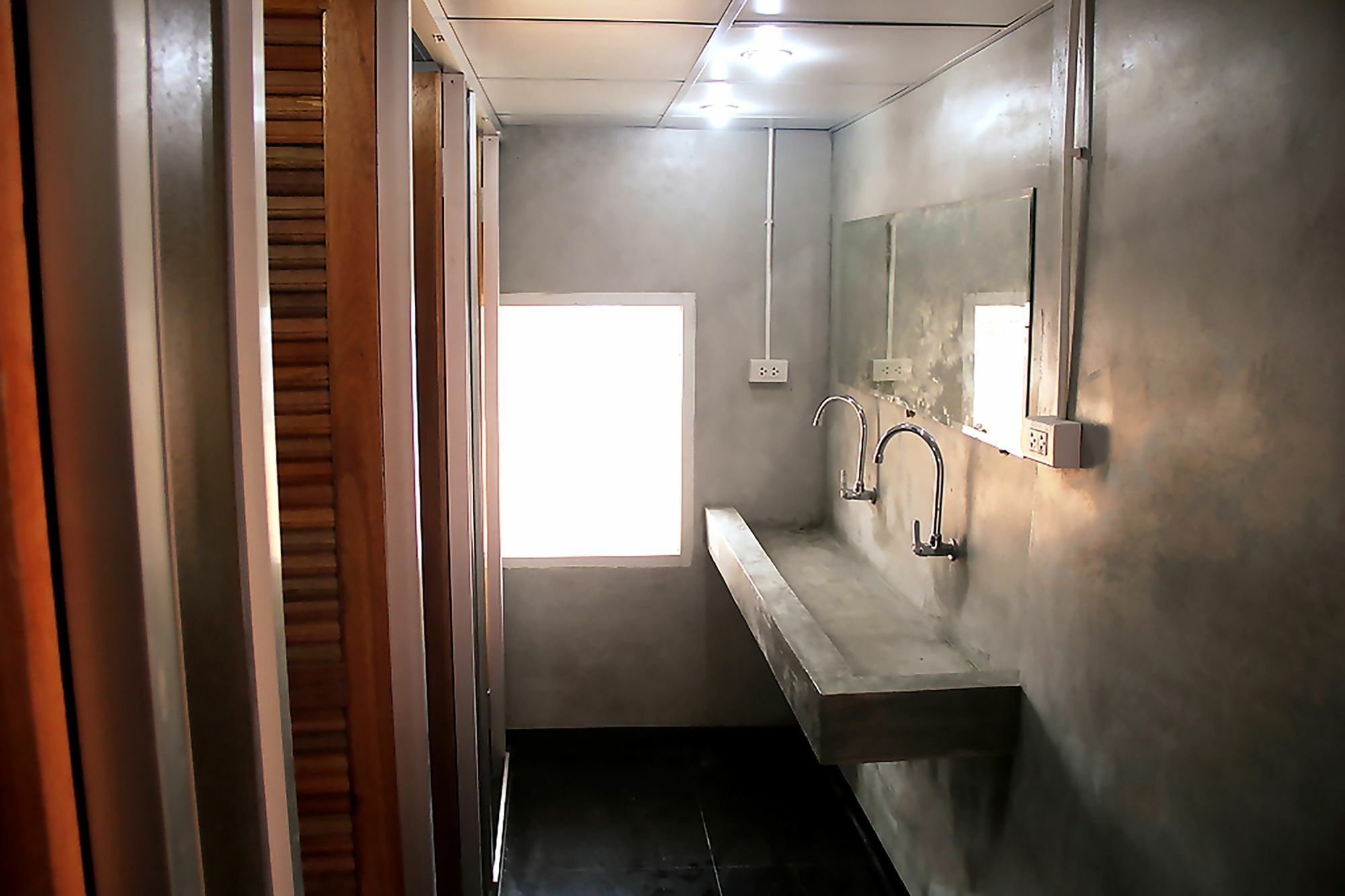 The Twins Hostel Bangkok Exteriör bild